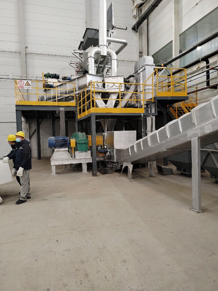 天津壓球機現場